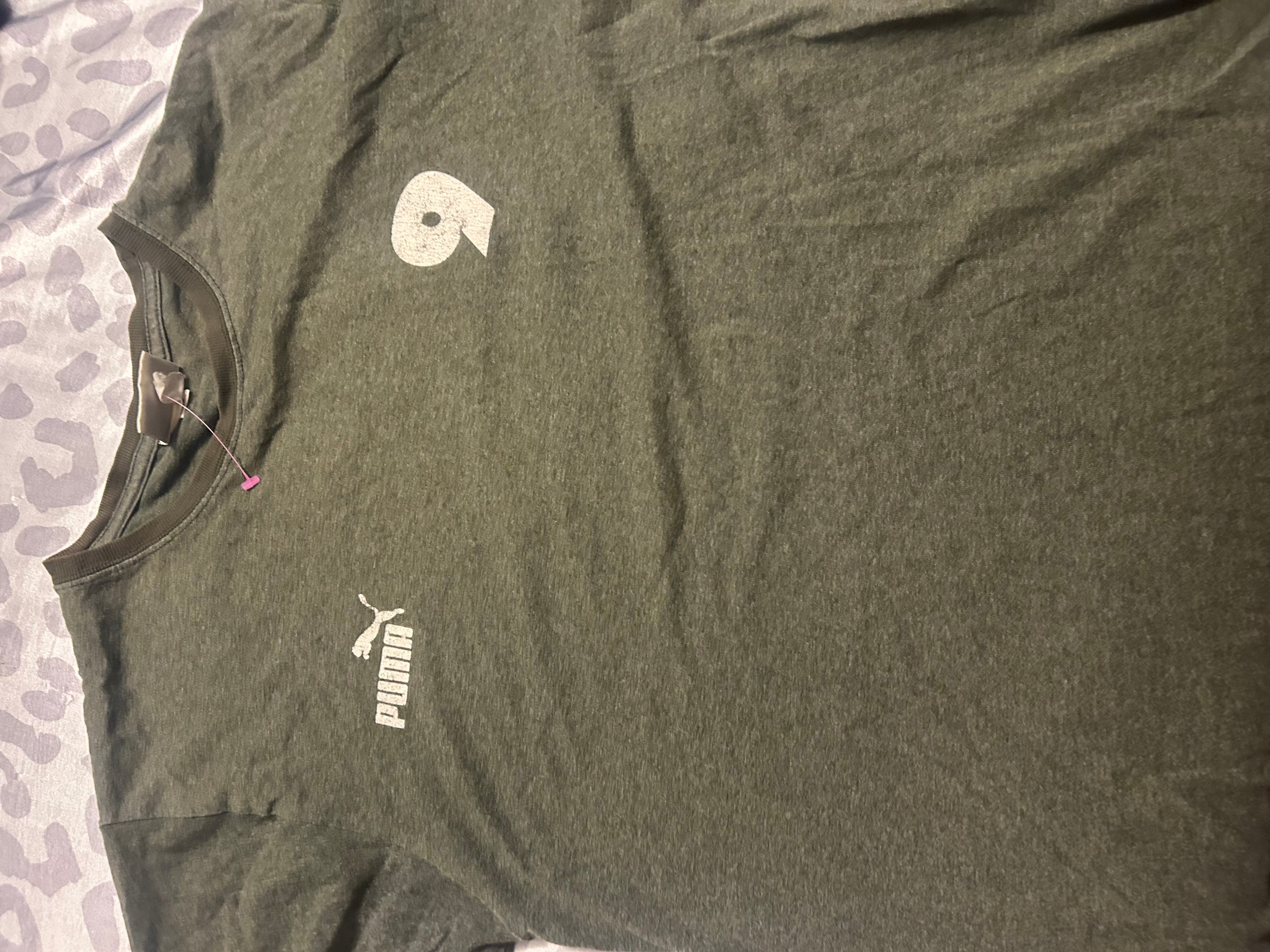 Used puma tee